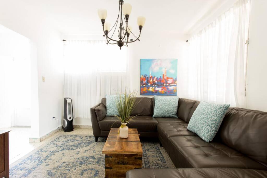 Chill Family And Friend Escape With Wrap Around Porch Apartment Rio Grande Exterior photo