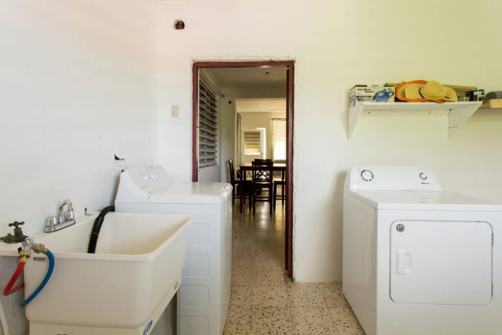 Chill Family And Friend Escape With Wrap Around Porch Apartment Rio Grande Exterior photo