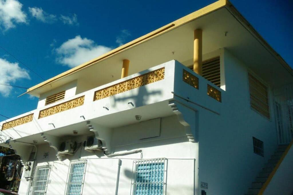Chill Family And Friend Escape With Wrap Around Porch Apartment Rio Grande Exterior photo
